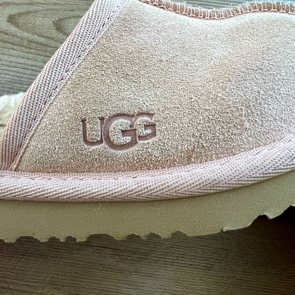 UGG Keegan Toddler Slide Slipper - Picture 4 of 4